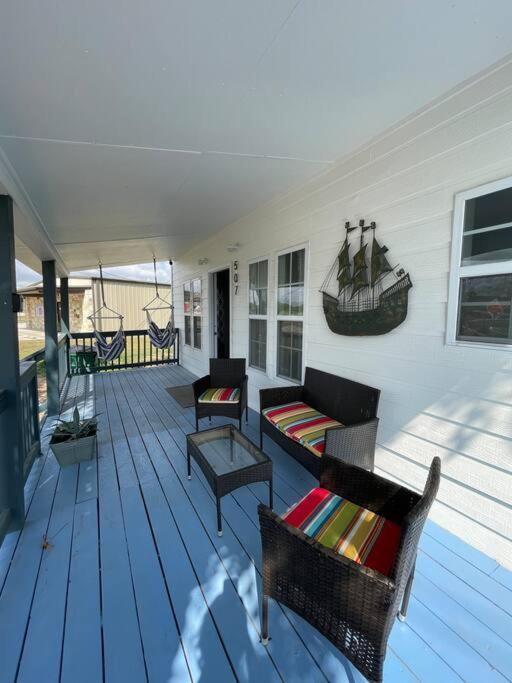 הוילה The Paddock House At Blanco Texas מראה חיצוני תמונה