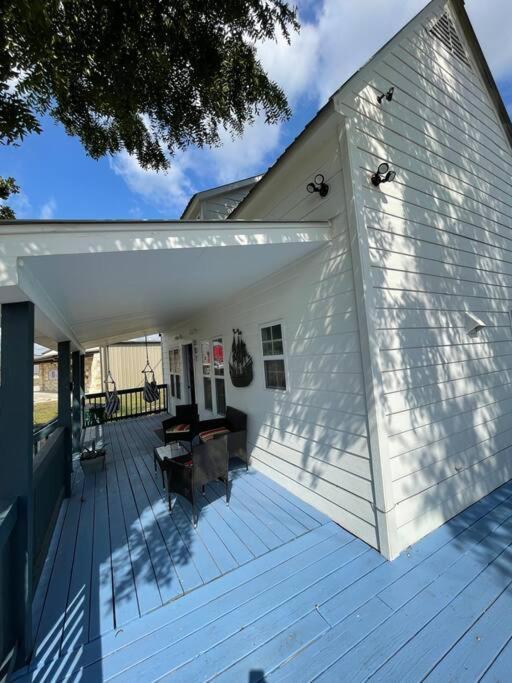הוילה The Paddock House At Blanco Texas מראה חיצוני תמונה